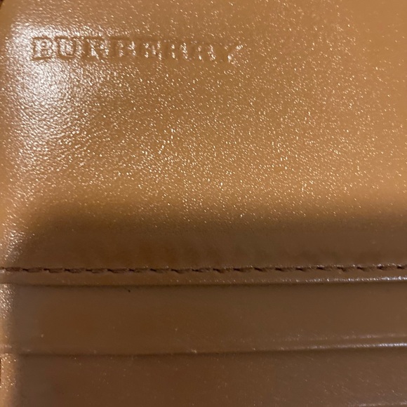 Burberry Long Wallet - Picture 7 of 11
